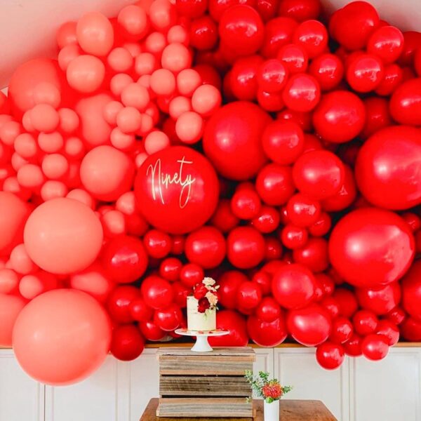 PartyWoo Red Balloons, 140 pcs - Image 3